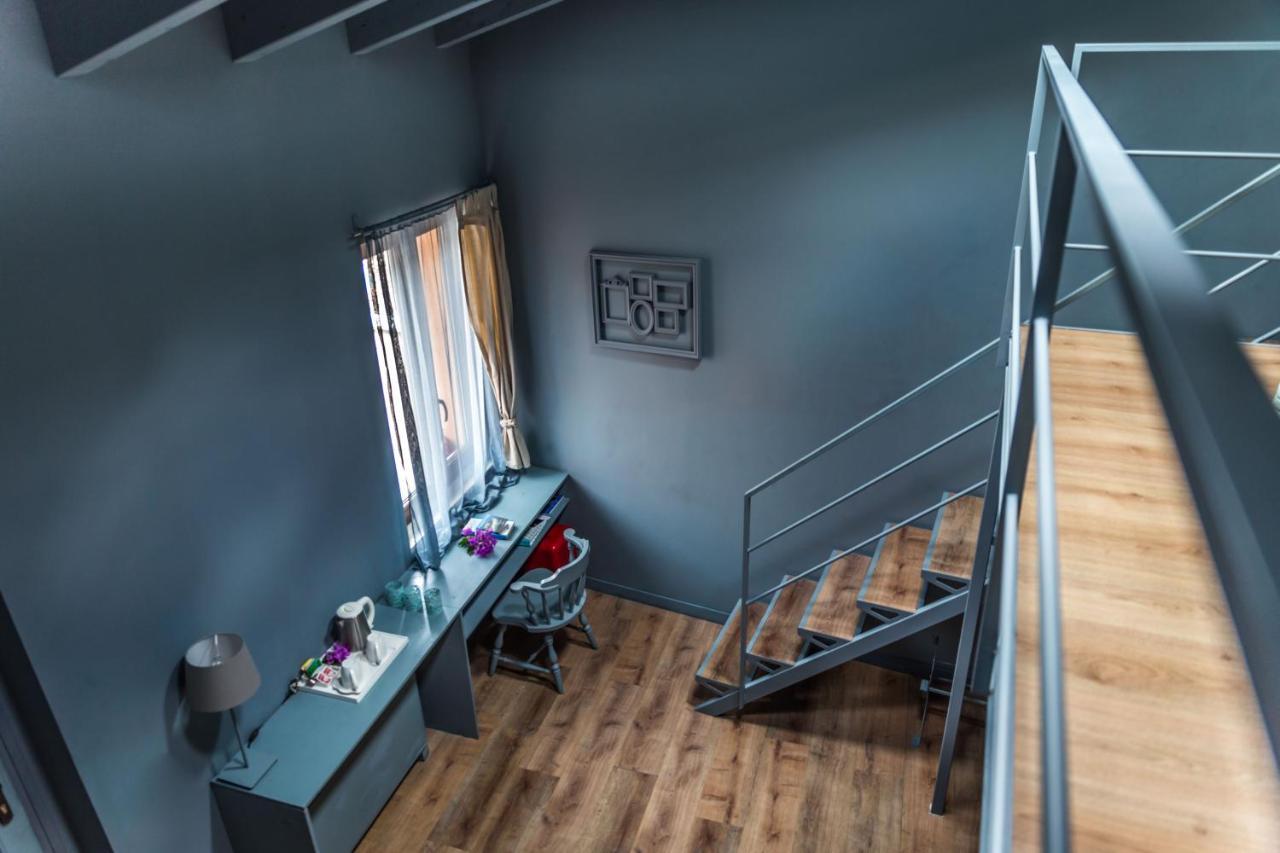 Antico Borgo B&B Con Spa - Adults Only Manerba del Garda Εξωτερικό φωτογραφία