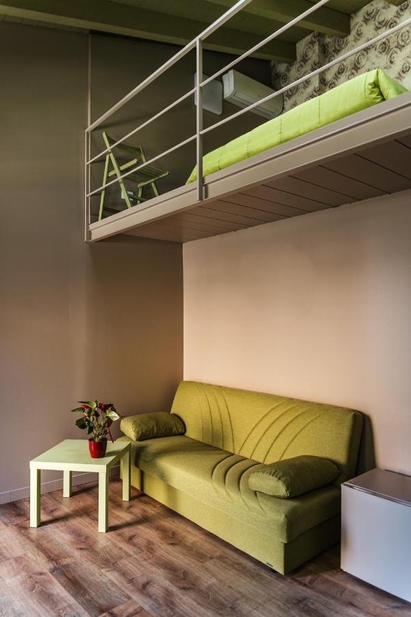Antico Borgo B&B Con Spa - Adults Only Manerba del Garda Εξωτερικό φωτογραφία