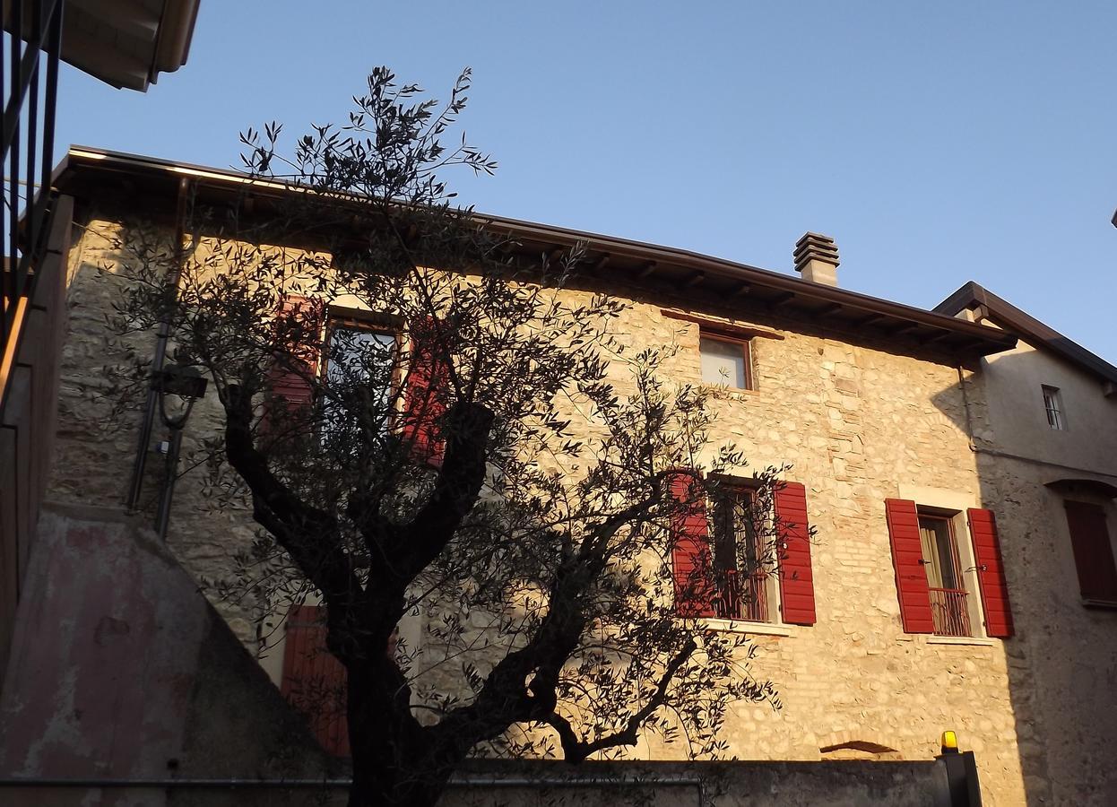 Antico Borgo B&B Con Spa - Adults Only Manerba del Garda Εξωτερικό φωτογραφία