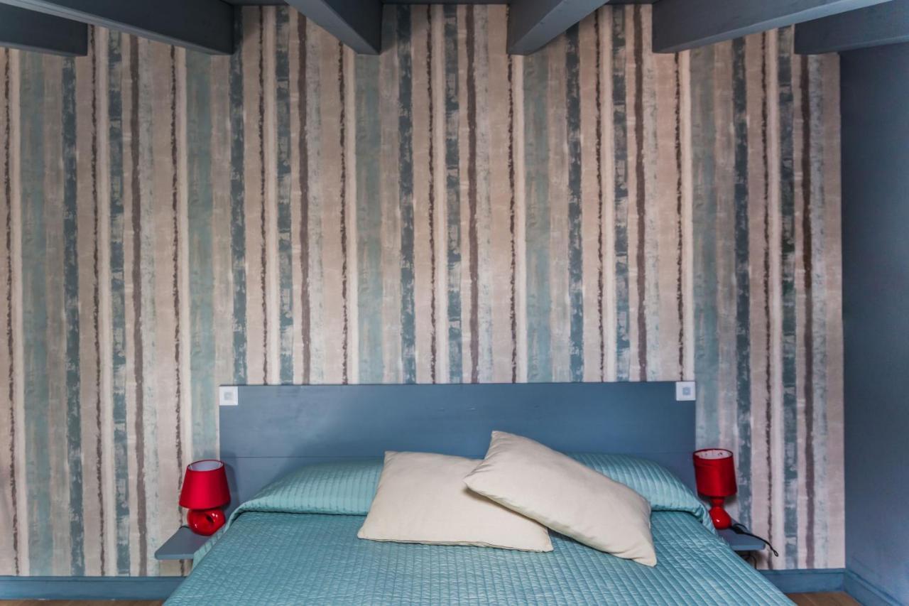 Antico Borgo B&B Con Spa - Adults Only Manerba del Garda Εξωτερικό φωτογραφία