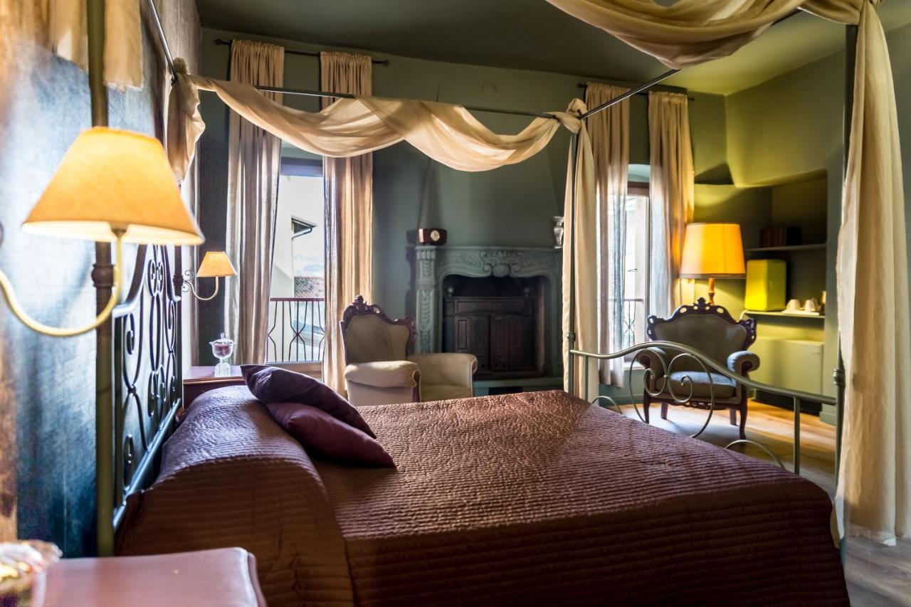 Antico Borgo B&B Con Spa - Adults Only Manerba del Garda Εξωτερικό φωτογραφία