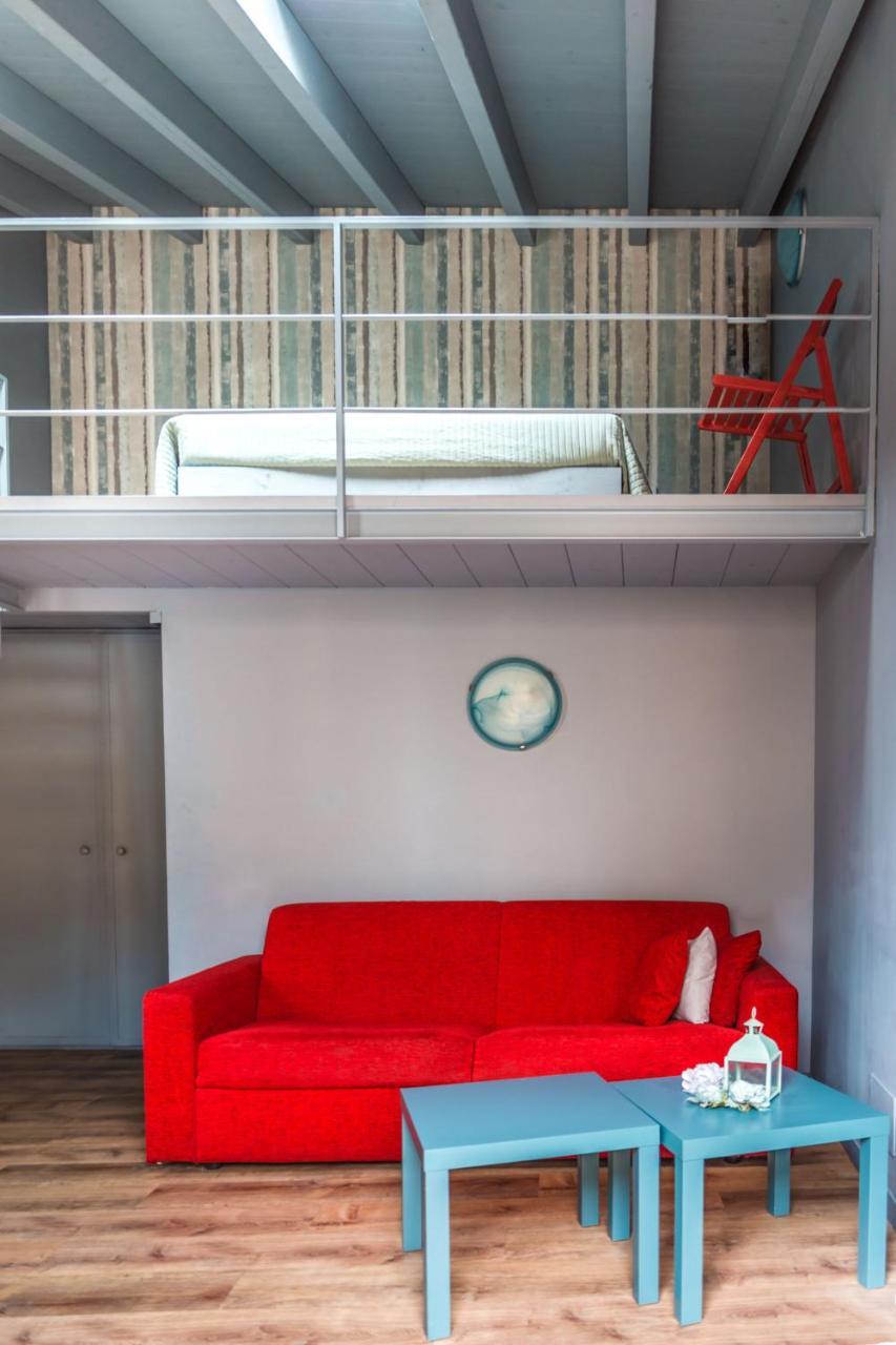 Antico Borgo B&B Con Spa - Adults Only Manerba del Garda Εξωτερικό φωτογραφία